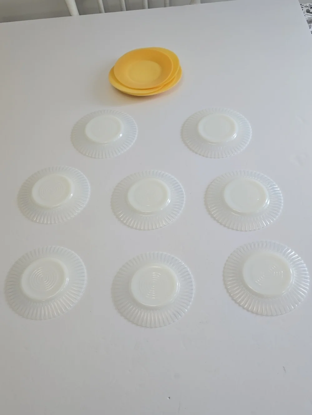 Vintage MacBeth Evans Set Of 8 Ringed Base Petalware Monax Bread Plates White 6